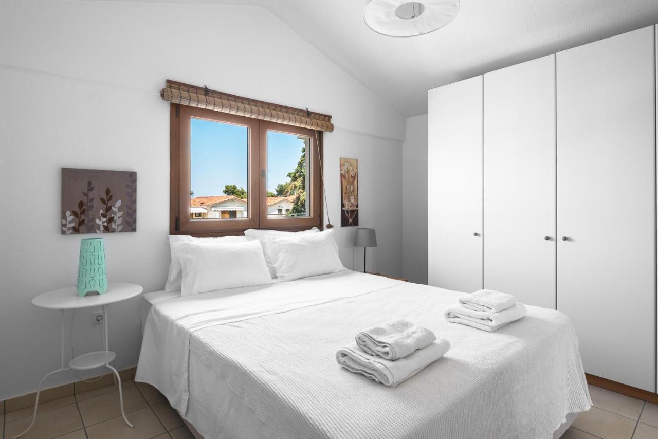 #Luxlikehome Pefkohori Del Sol Maisonette Екстер'єр фото